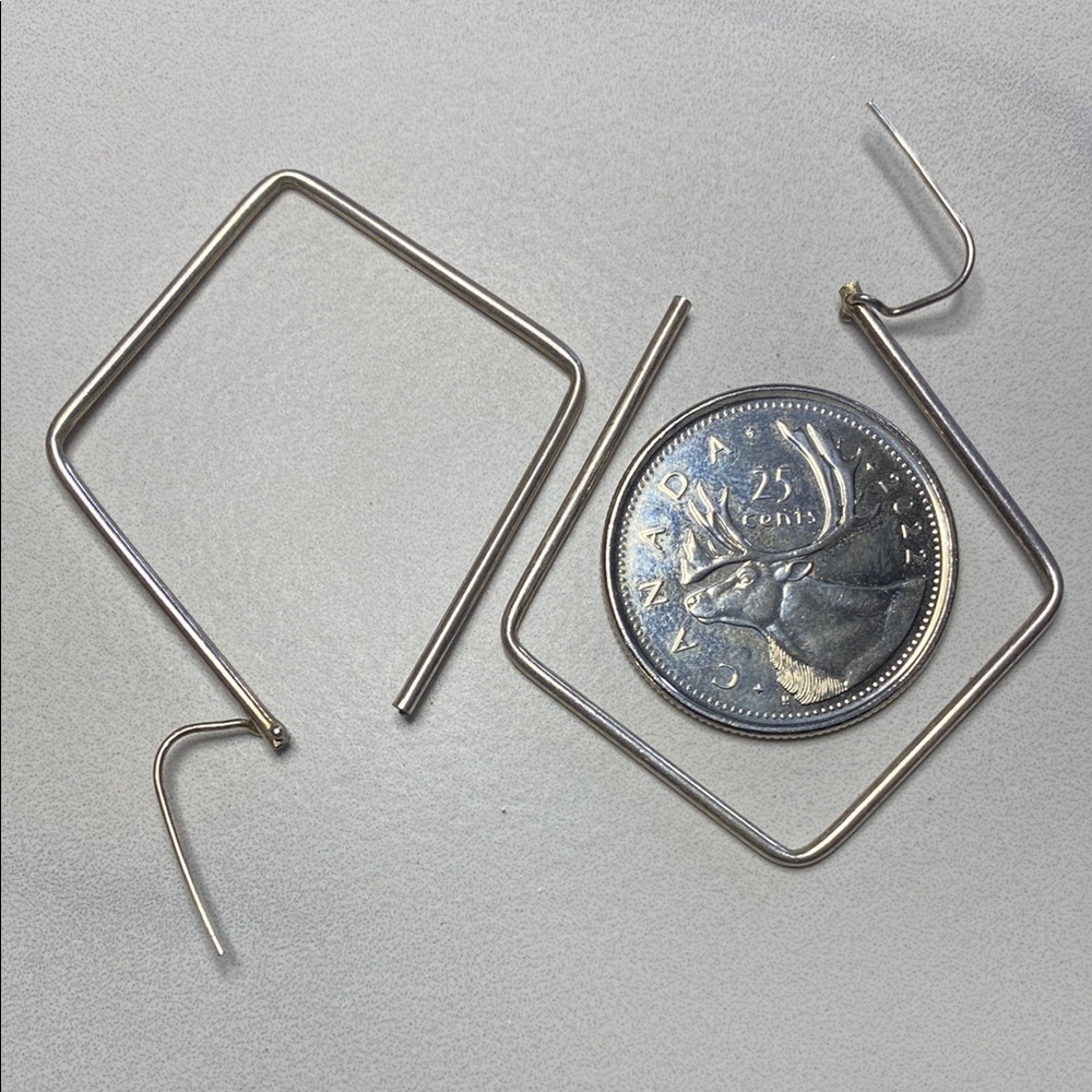 Diamond Shaped Sterling Silver Hoop Earrings 925 - Picture 5 of 6